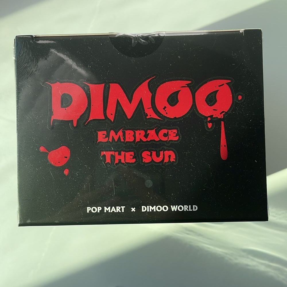 Dimoo Embrace The Sun - Picture 2 of 6